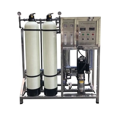 comprar Instalação de tratamento de água por osmose reversa 500LPH com tanque de FRP online manufacture